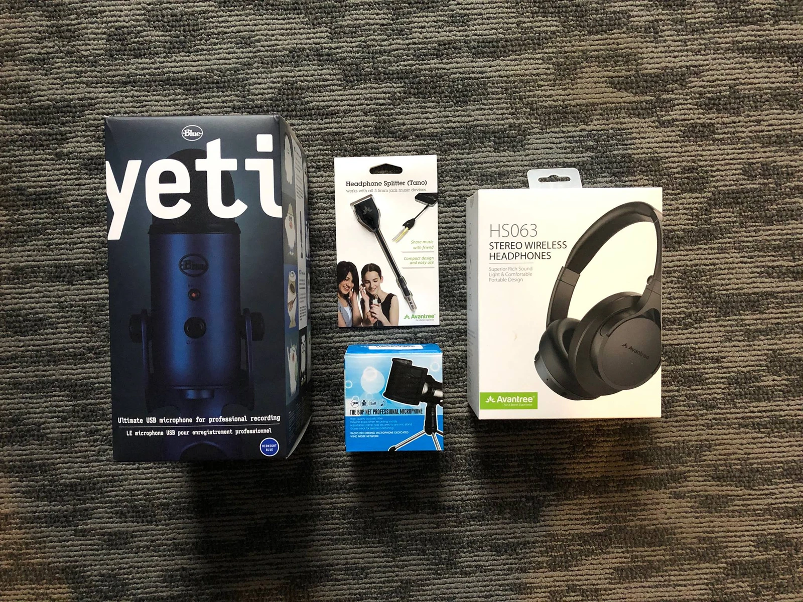 What You Need to Pop Into the Podcasting World